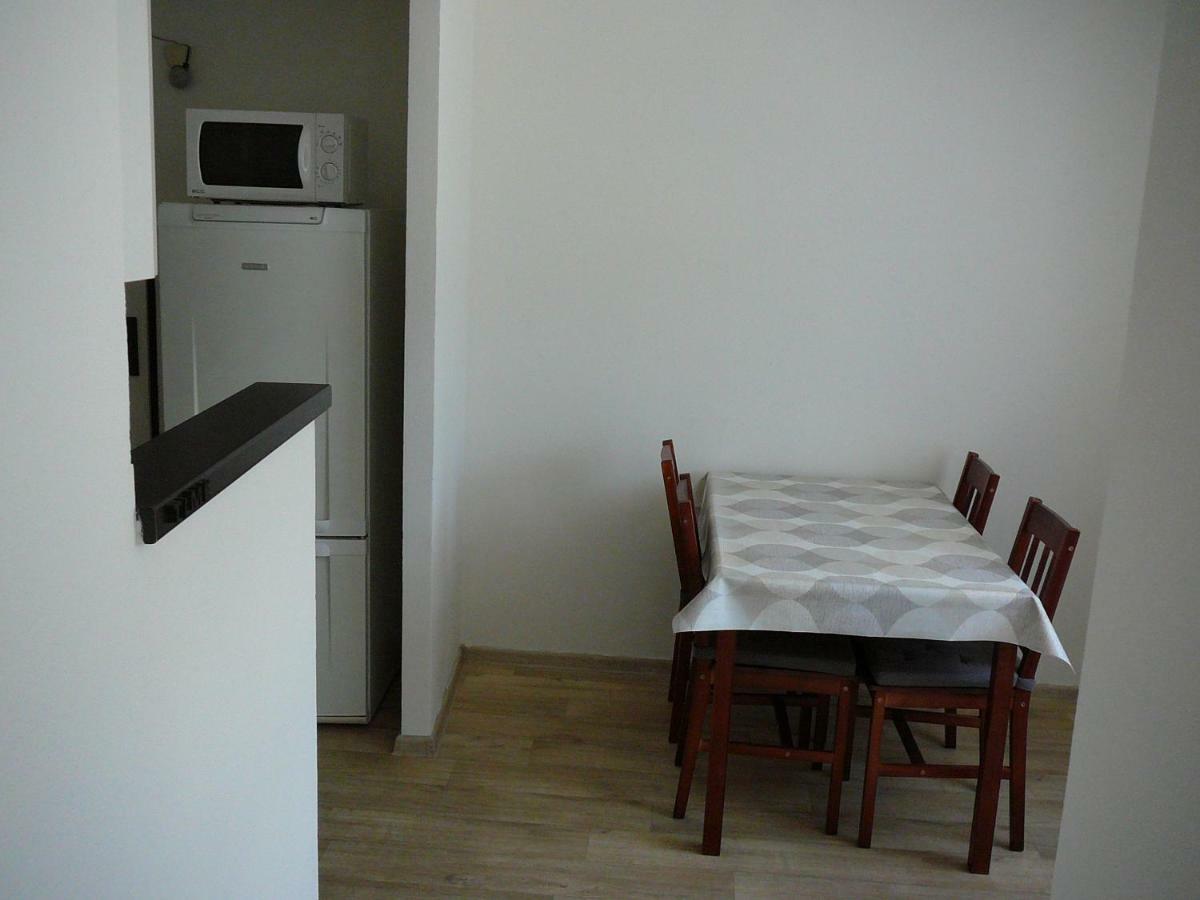 Apartman Modry Dum Vranov nad Dyjí Exterior foto